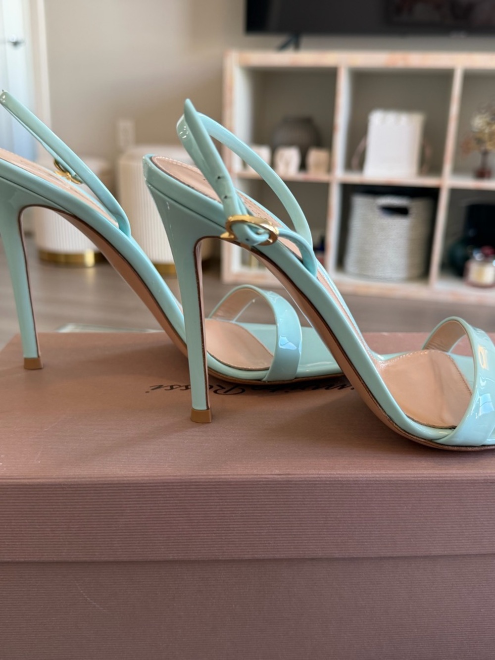 Gianvito Rossi Vernice Patent Ribbon Bora Slingback Stiletto Sandals in Mint 38 - Picture 5 of 15